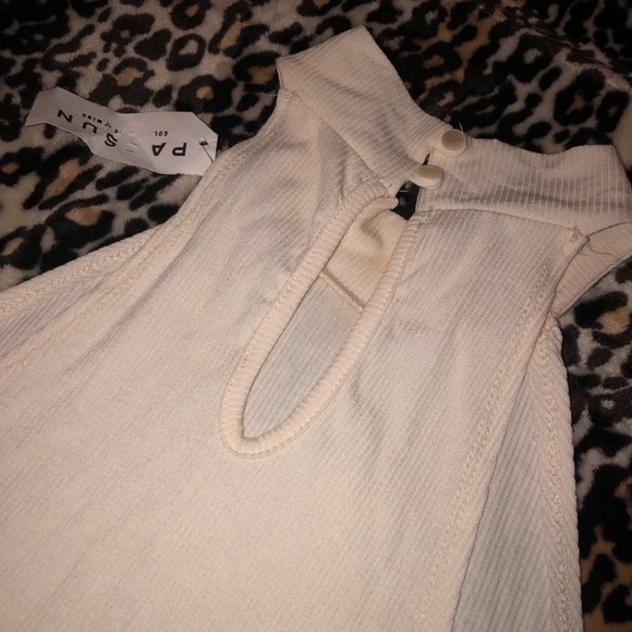 Bohemian Halter Crop-top - Picture 4 of 9